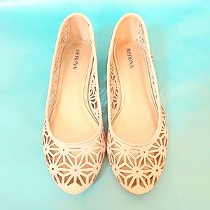 Cutout Cream-White Wedges - Merona Size 7.5